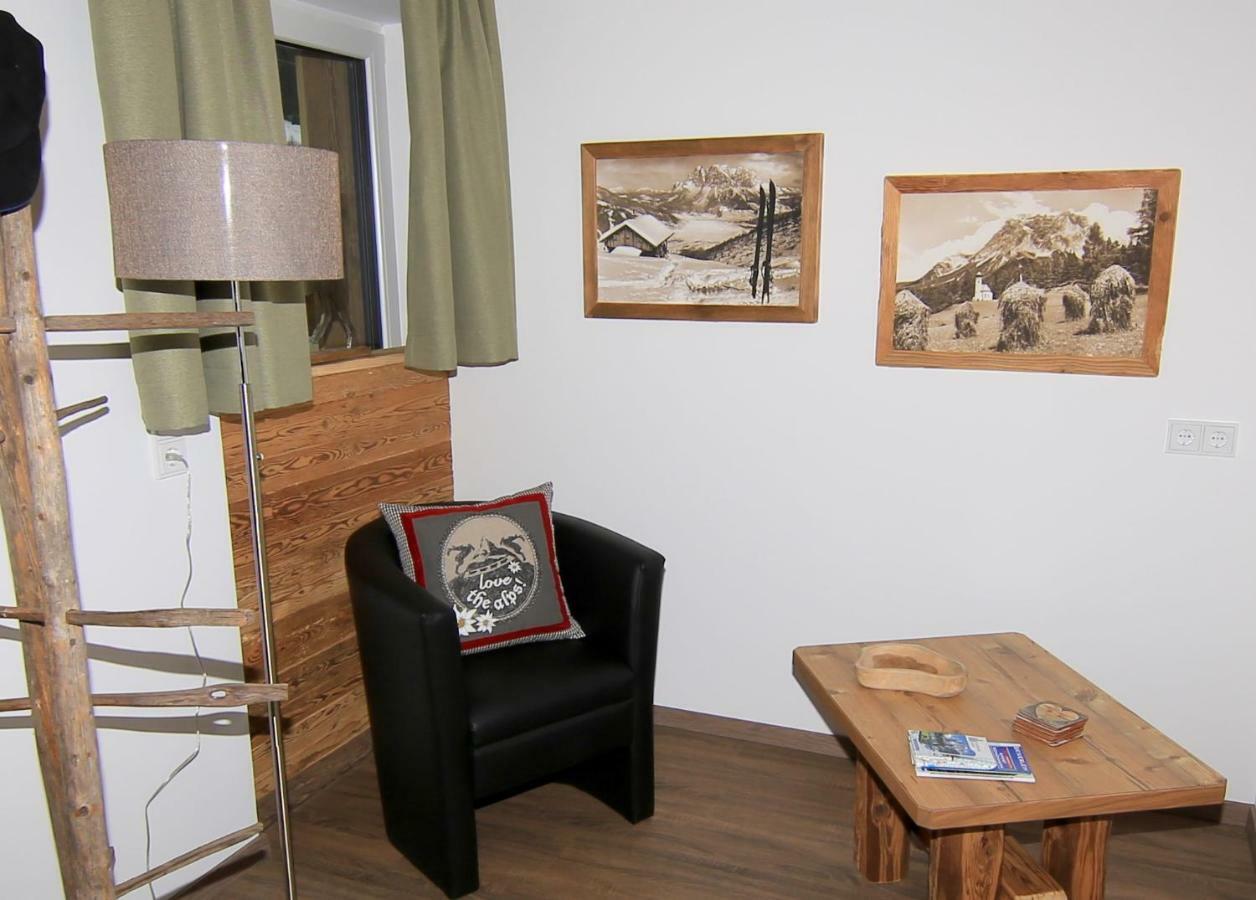 Mari'S Landhaus บีเบอร์เวียร์ ภายนอก รูปภาพ