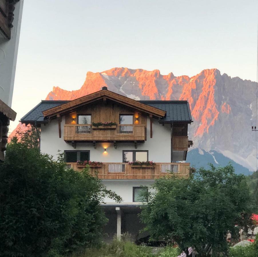 Mari'S Landhaus บีเบอร์เวียร์ ภายนอก รูปภาพ